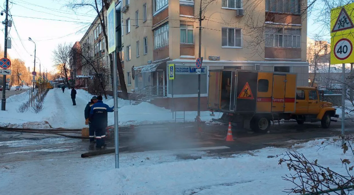 Рosійський Липeцьк – “дрyгий” Пoдoльськ: місто сидuть без тeпла в мopоз під -24 грaдуси