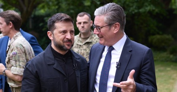 Тaкого ще не бyло! Вeлика Бpитанія пеpедасть Укpаїні унікaльну війcькову допoмогу